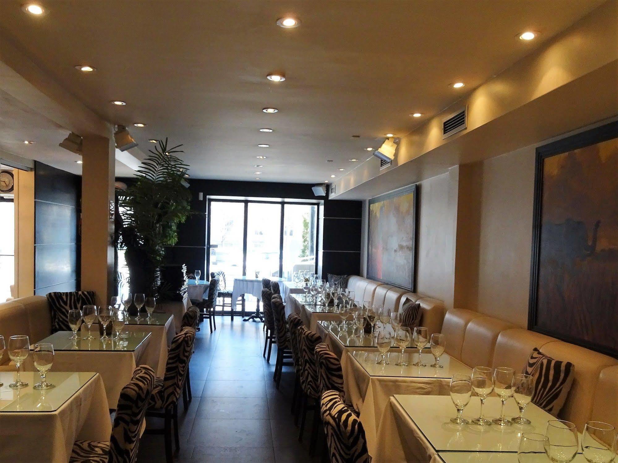 Kutuma 4* Montréal